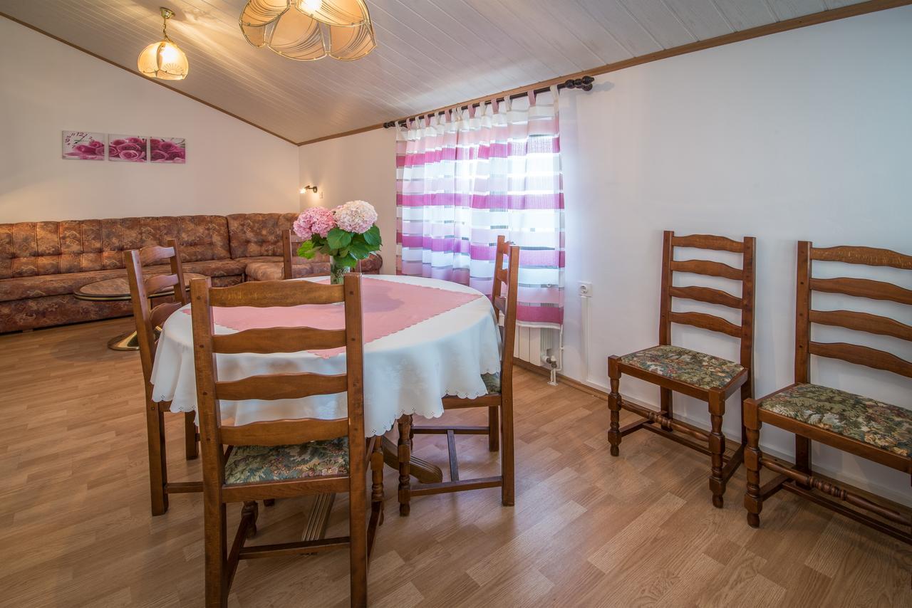Apartment Sandra Krk Крк Экстерьер фото